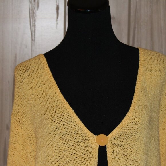 c.l.o.t.h.e.s. Bright, One Button, Yellow, Pull-on Sweater Cardigan 3X, NWT's - Picture 3 of 12